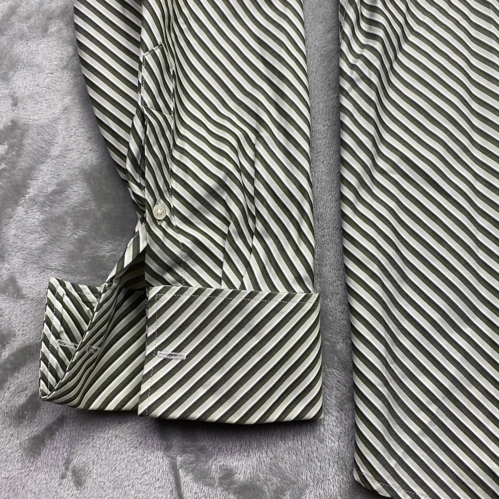 Banana Republic making this from